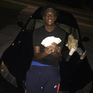 Meet your Posher, Ajizzle